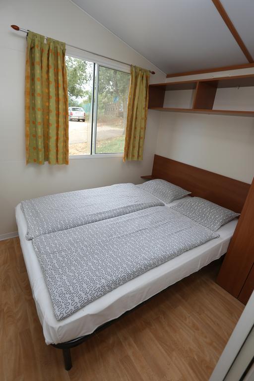 Mobile Homes Comfort Capri Bijela Uvala Mugeba Esterno foto